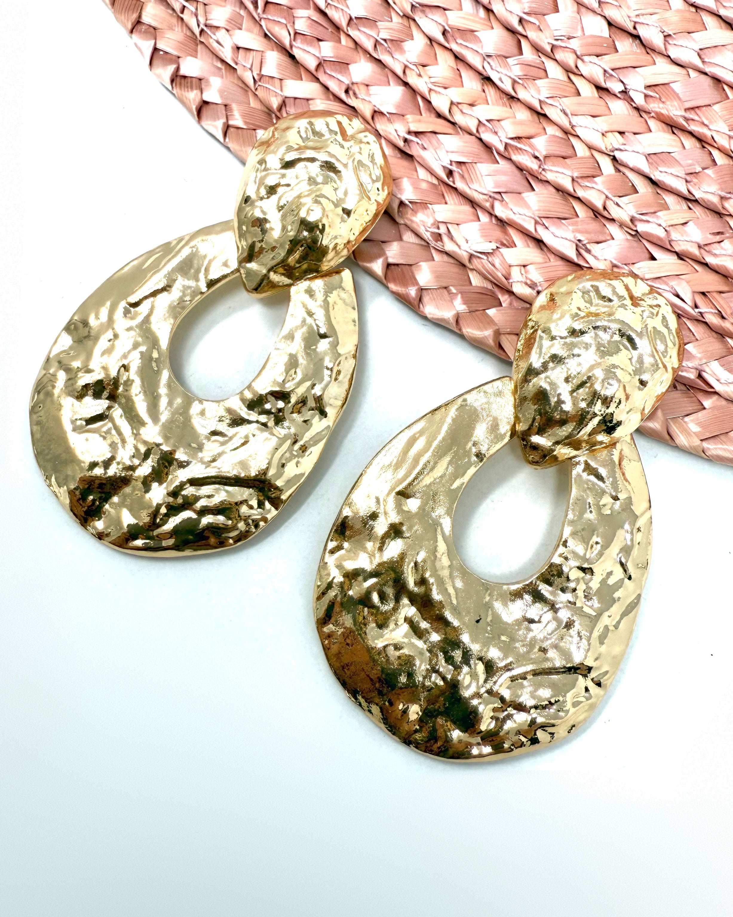 Pendientes Adela