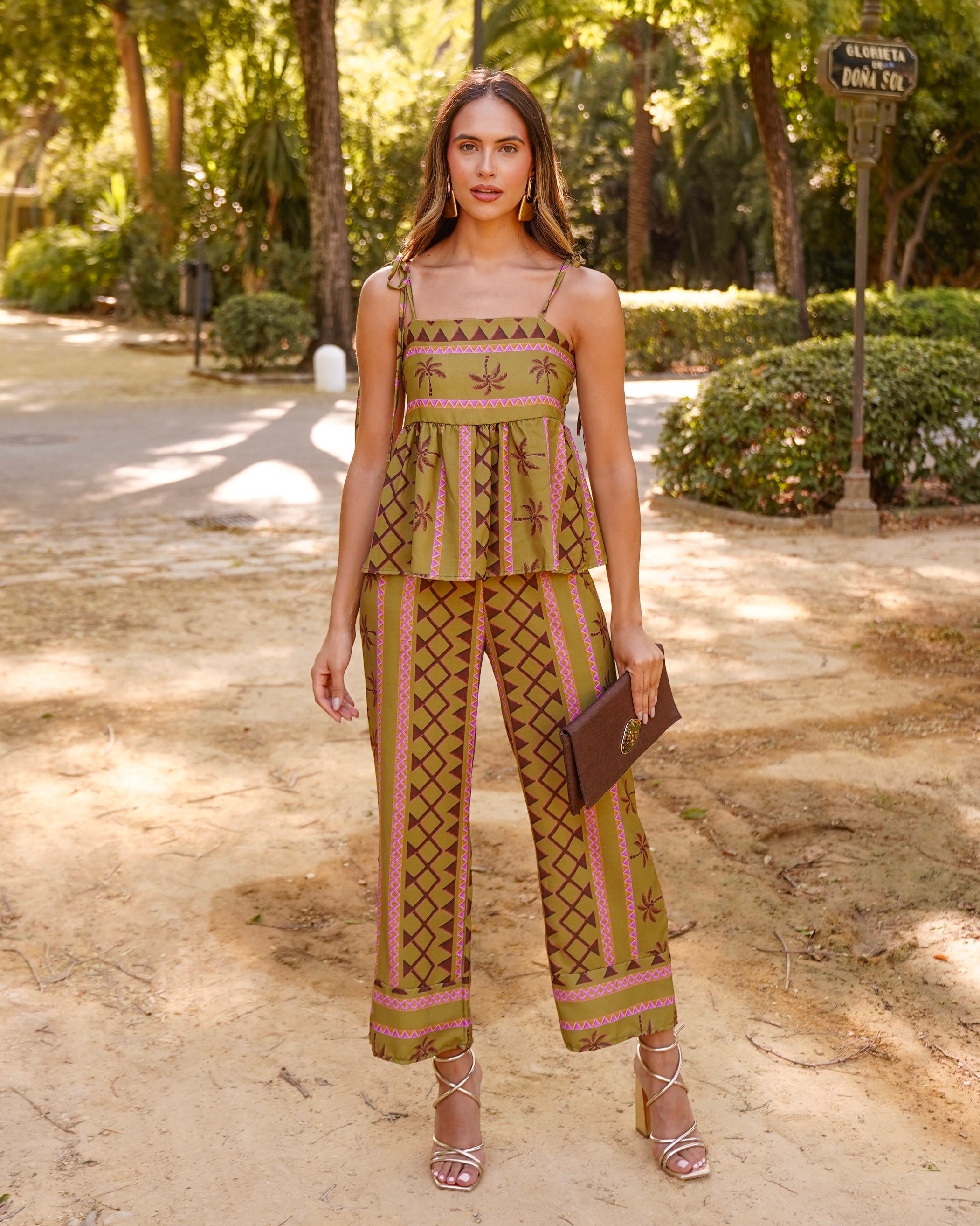 Conjunto Dubai Caqui