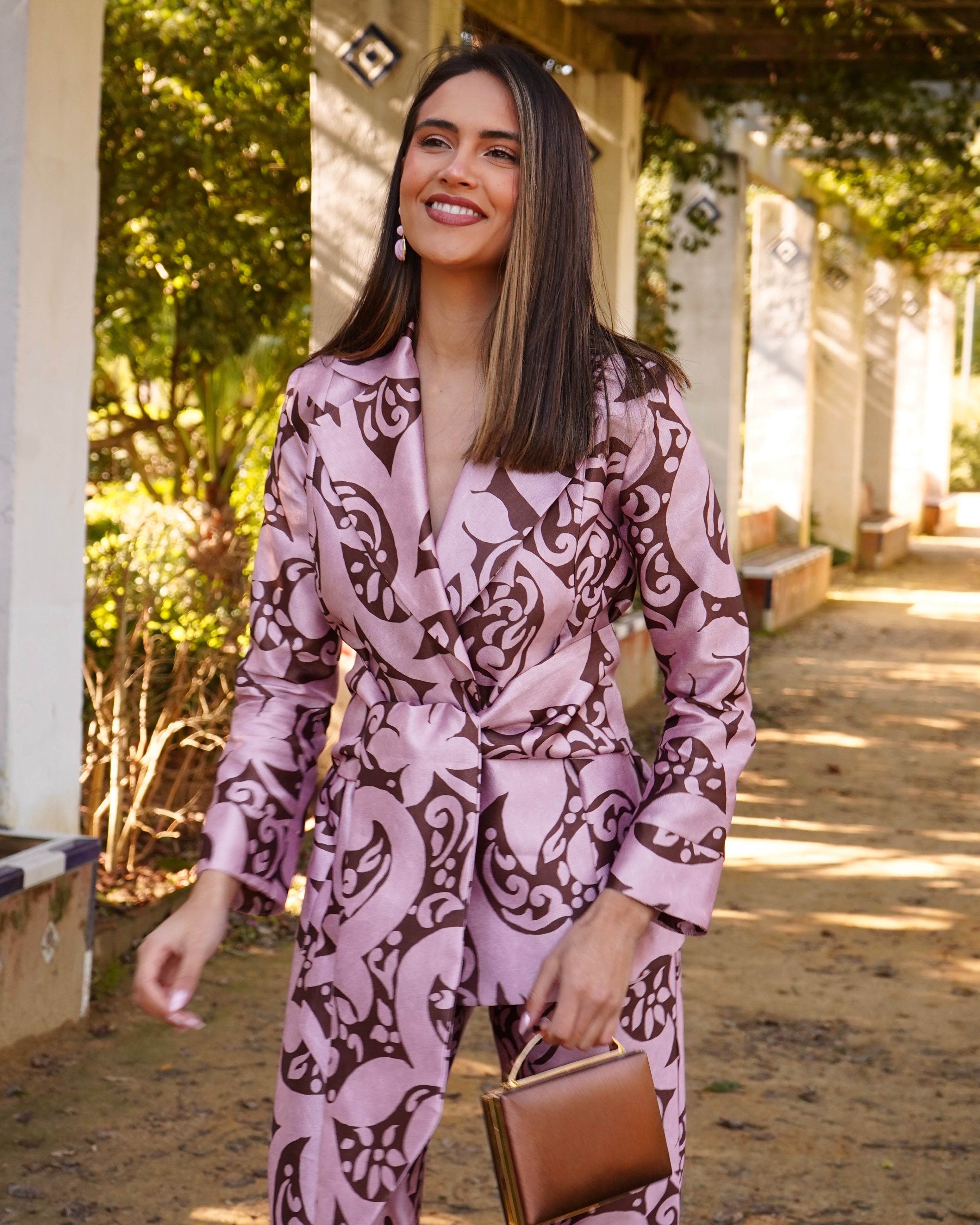 Traje Sevilla rosa/chocolate