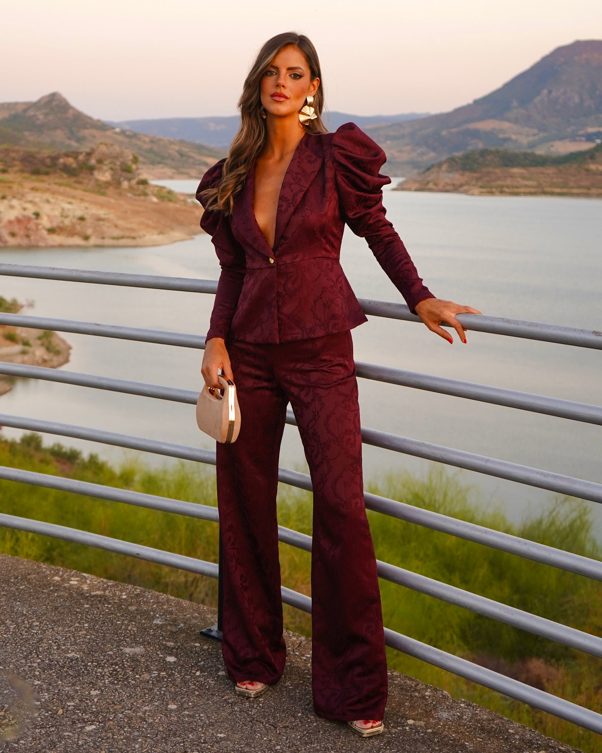 Conjunto Mónaco Burdeos