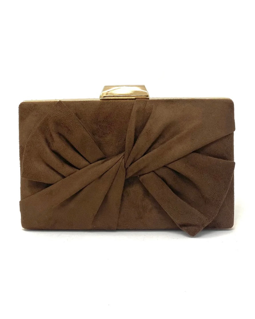 Clutch lazada marrón