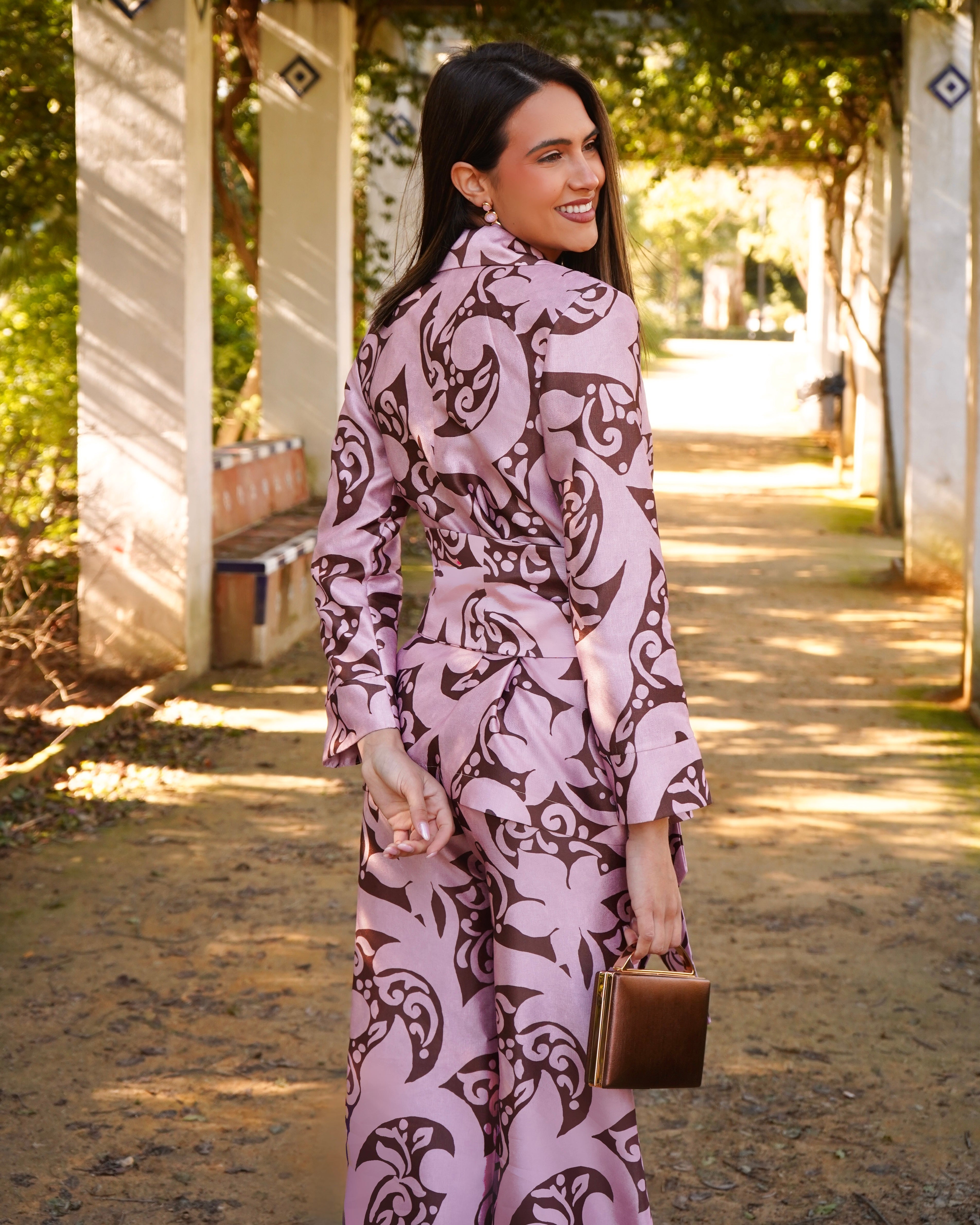 Traje Sevilla rosa/chocolate